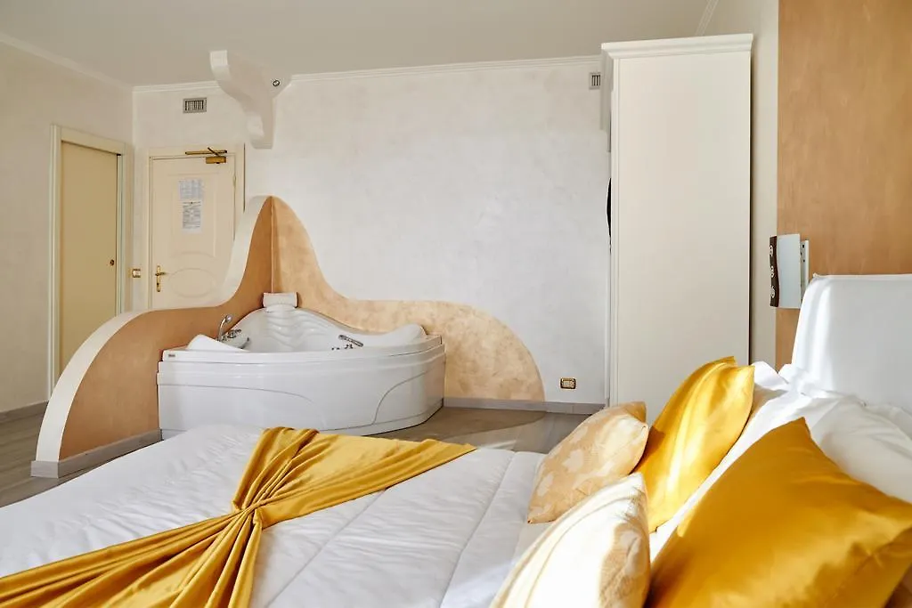 Hotel Villa Delle Ortensie Sant'Omobono Terme